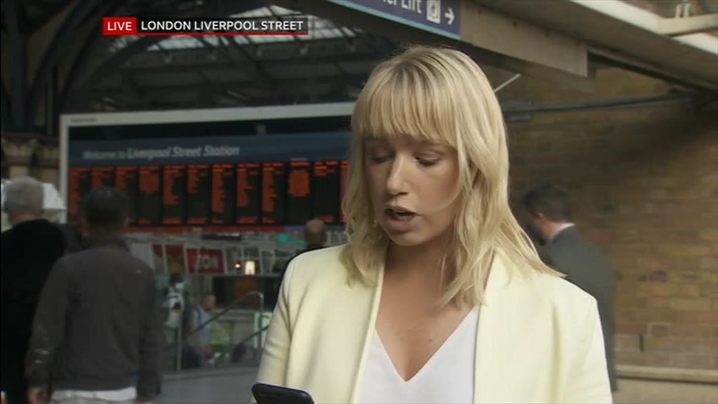 BBC London News_20210816_18301900.ts_snapshot_11.56.073