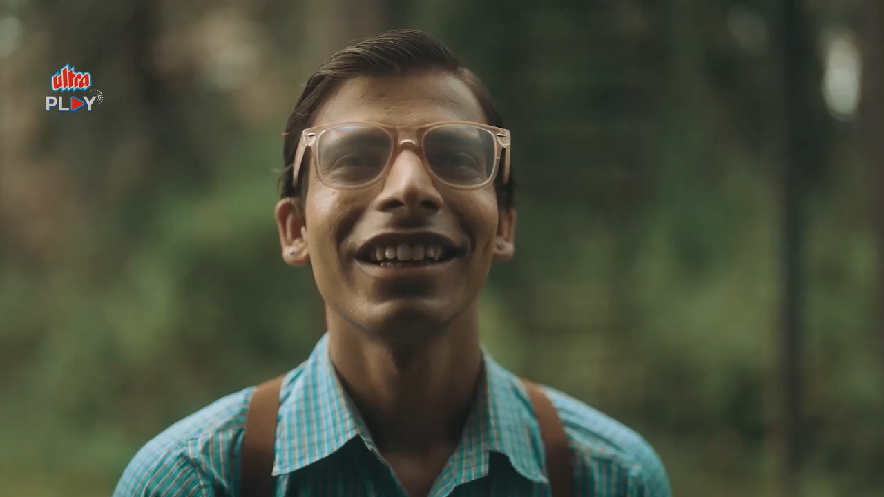 Tapak 2025 WebRip [Hindi] 480p 720p ESub Screenshot