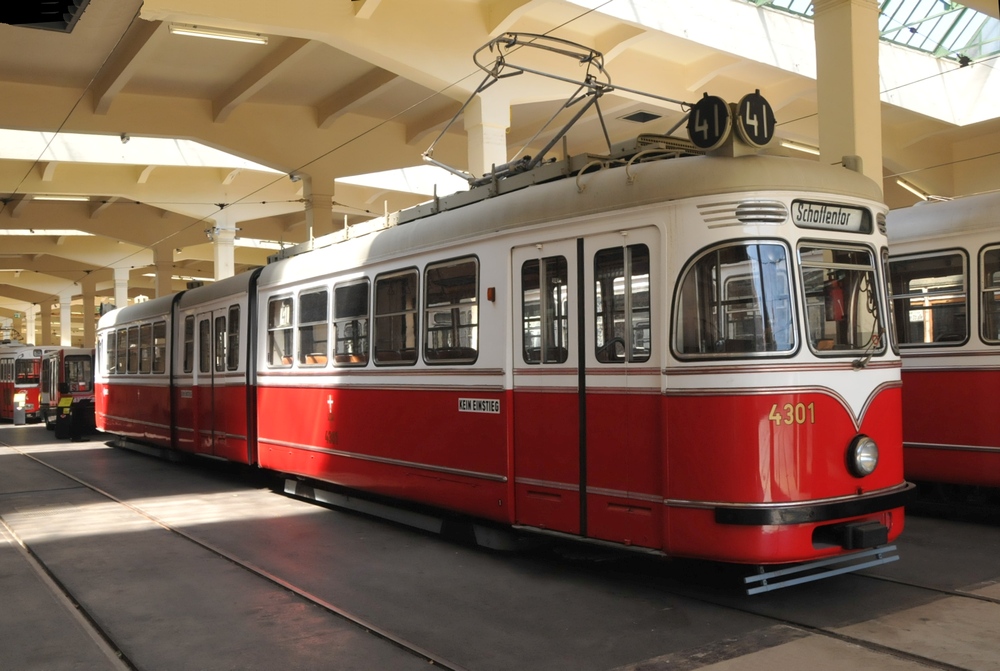 Tramvajski muzej u Beu 4E_Wien,_tramvajski_muzej_D_(4301)_Waggonfabrik_Grf_&_Stift