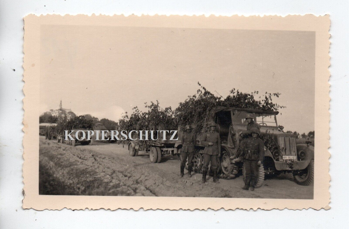 Russland Vorm. SDkfz LKW Halbkette Emblem Tarn Camo Kämpfer