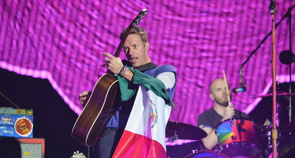Coldplay lee su pancarta y lo suben a tocar el piano durante concierto en MTY