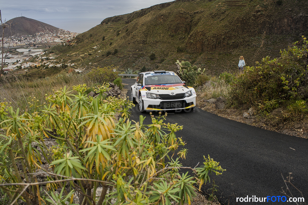 ERC + SCER + CERA: 43º Rallye Islas Canarias [2-4 Mayo] - Página 5 IMG-9104