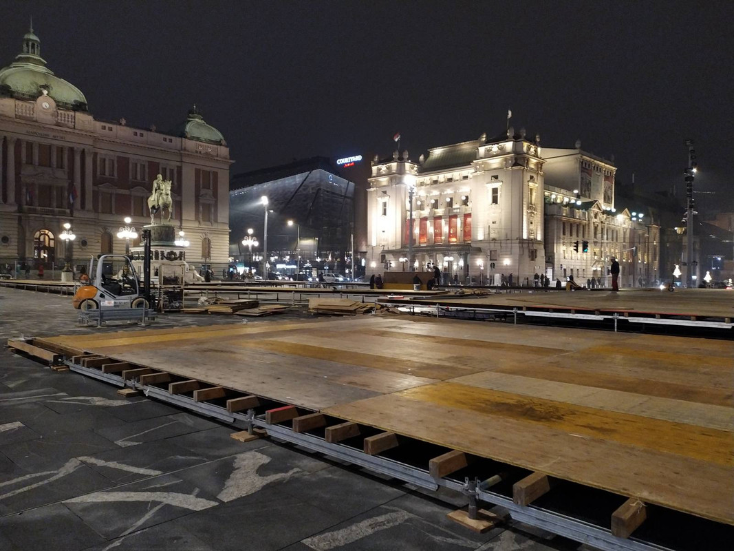 trg-republike-01-2021-12-16-22-25-53-624.jpg