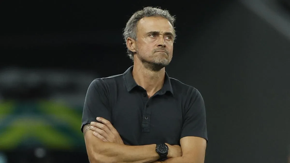 Luis Enrique deja de ser el entrenador de España tras su fracaso