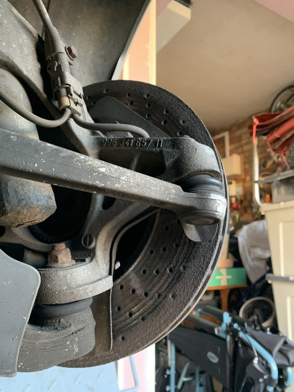 85C0DC2E-D60E-4AEB-8EAD-EC73C30E9E05