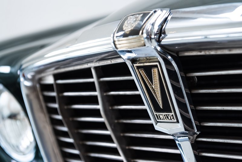 [Image: Jaguar-XJ-12C-groen-8003.jpg]