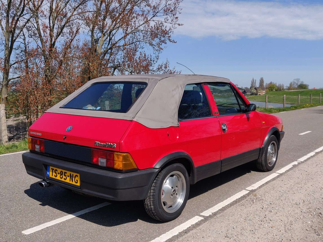 AC2DD347-F2BB-44AB-9E24-F403238FC35C