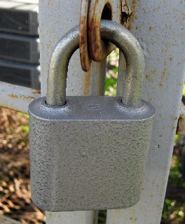 Навесной замок