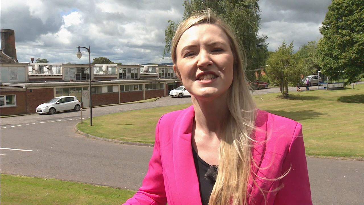 ITV News London 2022_07_15_18_00_00 - 1.ts_snapshot_14.15.681