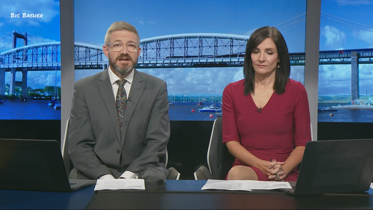 09.23 - 18.00.00 - ITV News West Country. Breaking news and current s....ts_snapshot_02.50.434