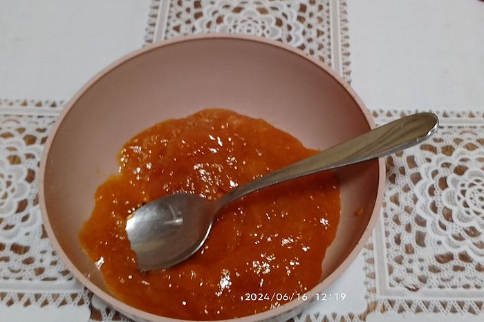 https://i.postimg.cc/MTc3knLY/sargablekvar-maradek-20140616.jpg