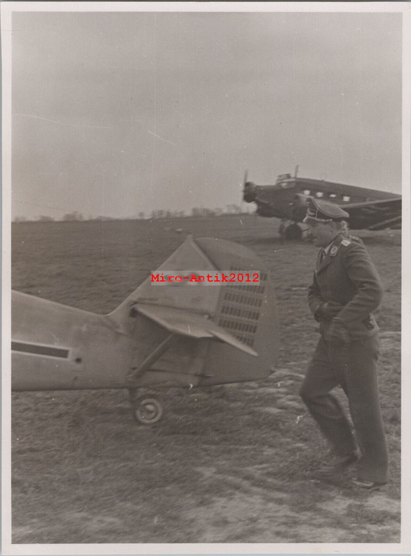 Foto, Fliegerhorst Théville, Messerschmitt Bf 109, Frankreich 1943 4(G)50807