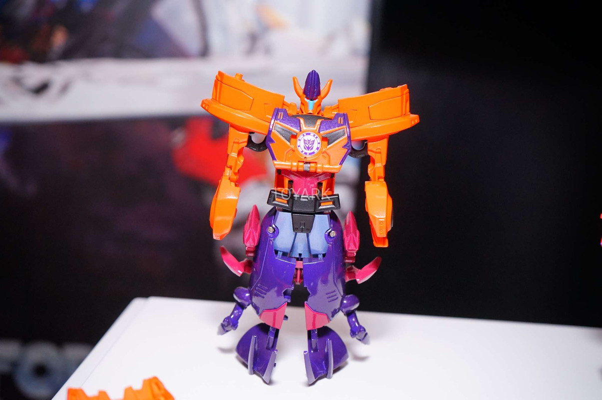 SDCC-2017-Hasbro-Transformers-Thurs-061