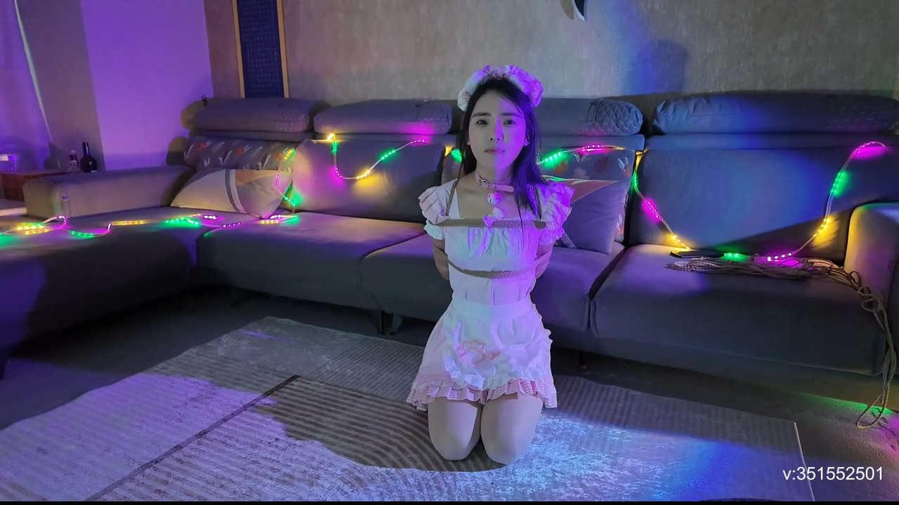 一绳所爱 小女仆杨若琳极限驷马 聊天访谈.mp4_20250204_100022.427