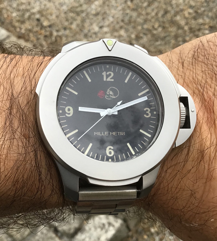 F47F5E42-7405-4A50-93E4-B0FFBA80C448