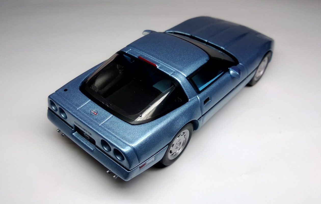 Chevrolet Corvette 1984 (10)