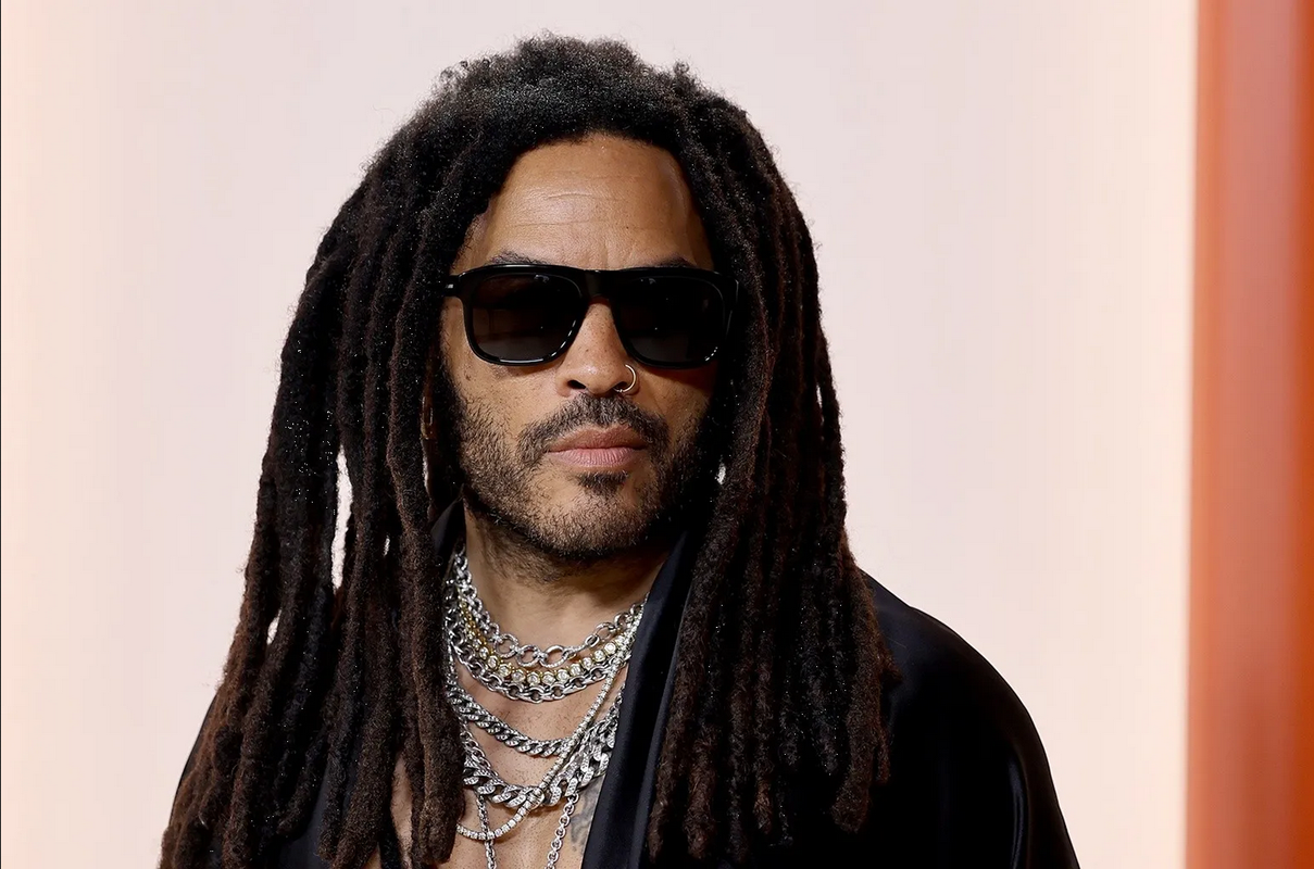 Lenny Kravitz sorprende en un puesto de comida callejera de CDMX