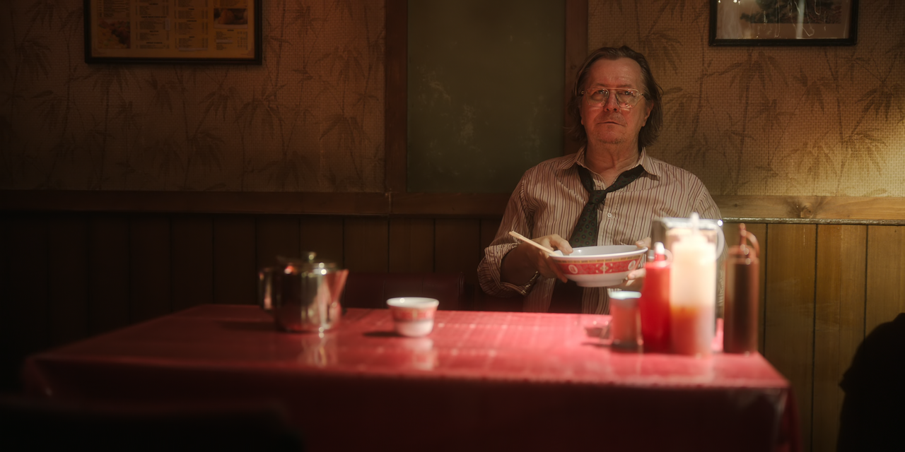 Slow.Horses.S02E01.Last.Stop.2160p.10bit.ATVP.WEB-DL.DDP5.1.HEVC-Vyndros.mkv_snapshot_42.14_[2023.01