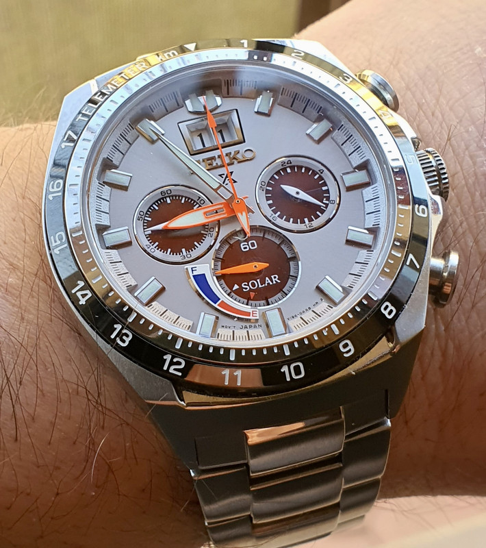 3F28639A-26D2-4409-A840-AE6093E5C97C