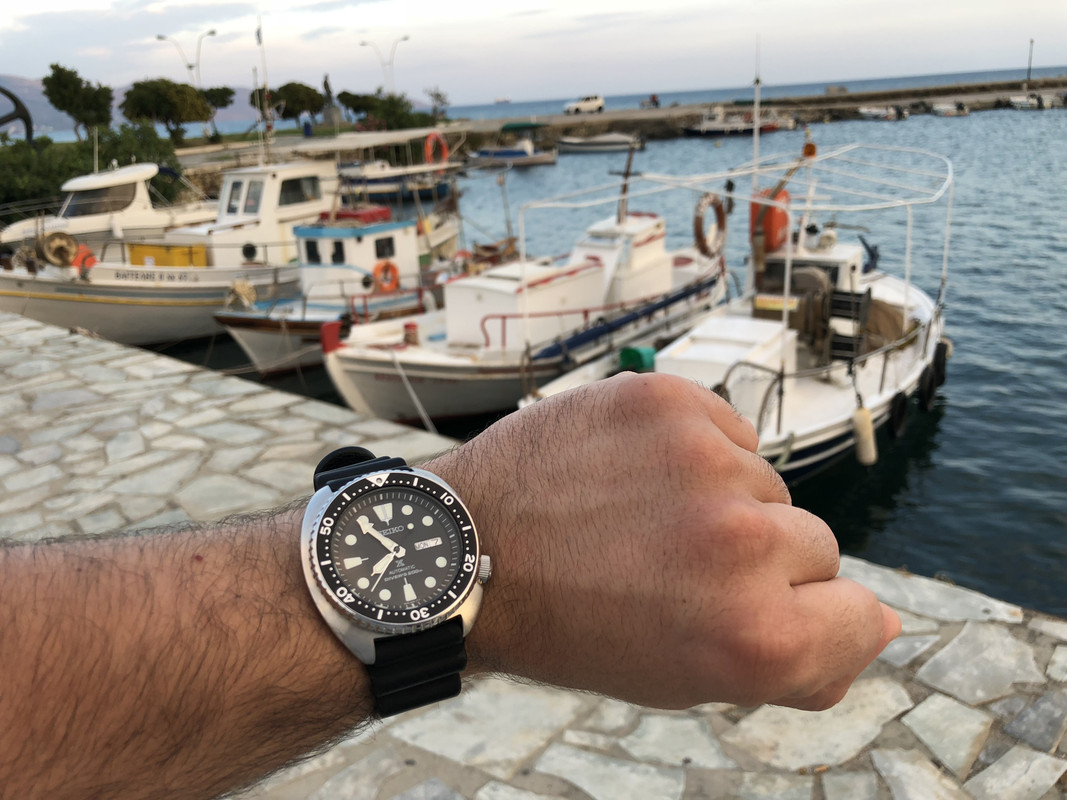 857F3886-7BA9-46D4-9CE8-8024C54ECAB0