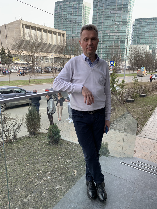 DE678E58-40ED-4145-80C0-5C14FA15D3FA