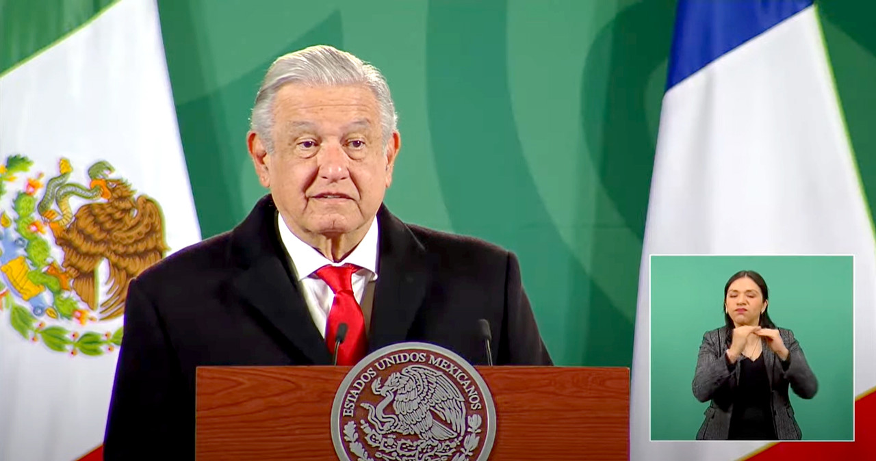 AMLO acusa al INE de no respetar la Constitución aseguró es lamentable