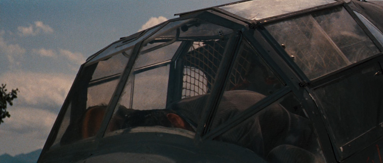 The Great Escape 1963 (1080p x265 10bit Tigole).mkv_snapshot_02.