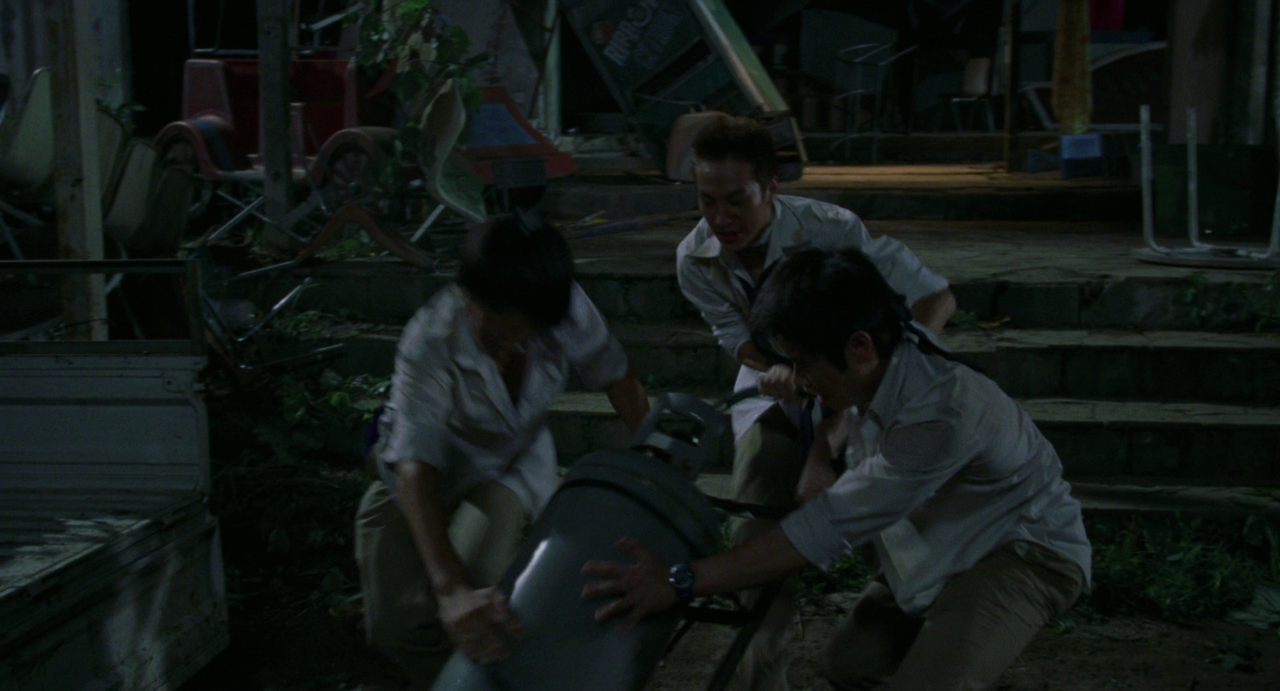 vlcsnap-2023-10-18-19h14m12s883