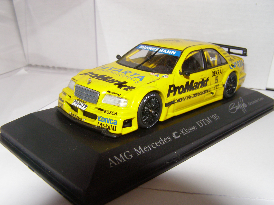 Mercedes AMG C klasse DTM 95 Minichamps (2)