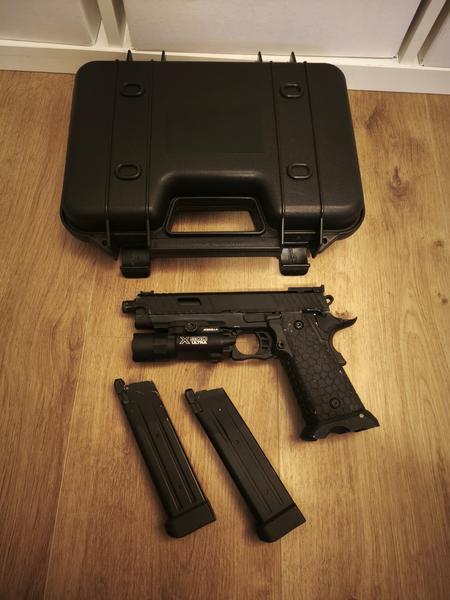 27f03bc0-c39d-40a9-bade-908d3b3e6d9d