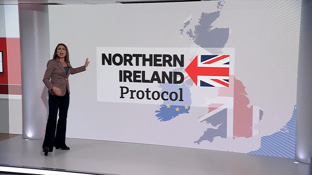 BBC News at Ten_20220615_22002230.ts_snapshot_17.08.457