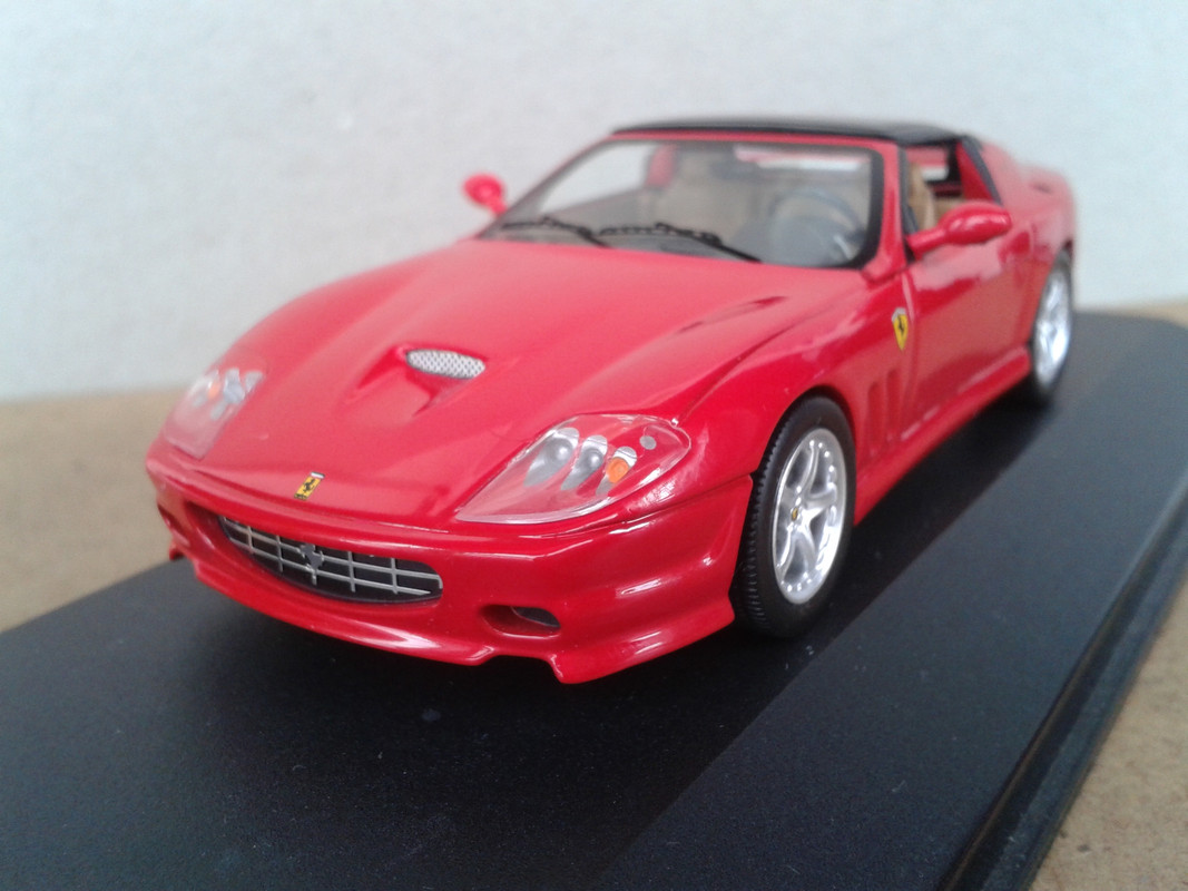 2005 Ferrari 575M Superamérica (Ixo) (8)
