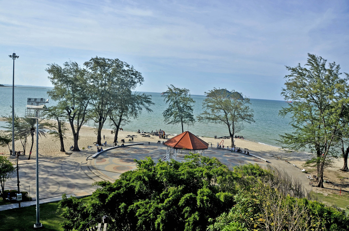 Samila Beach Songkla