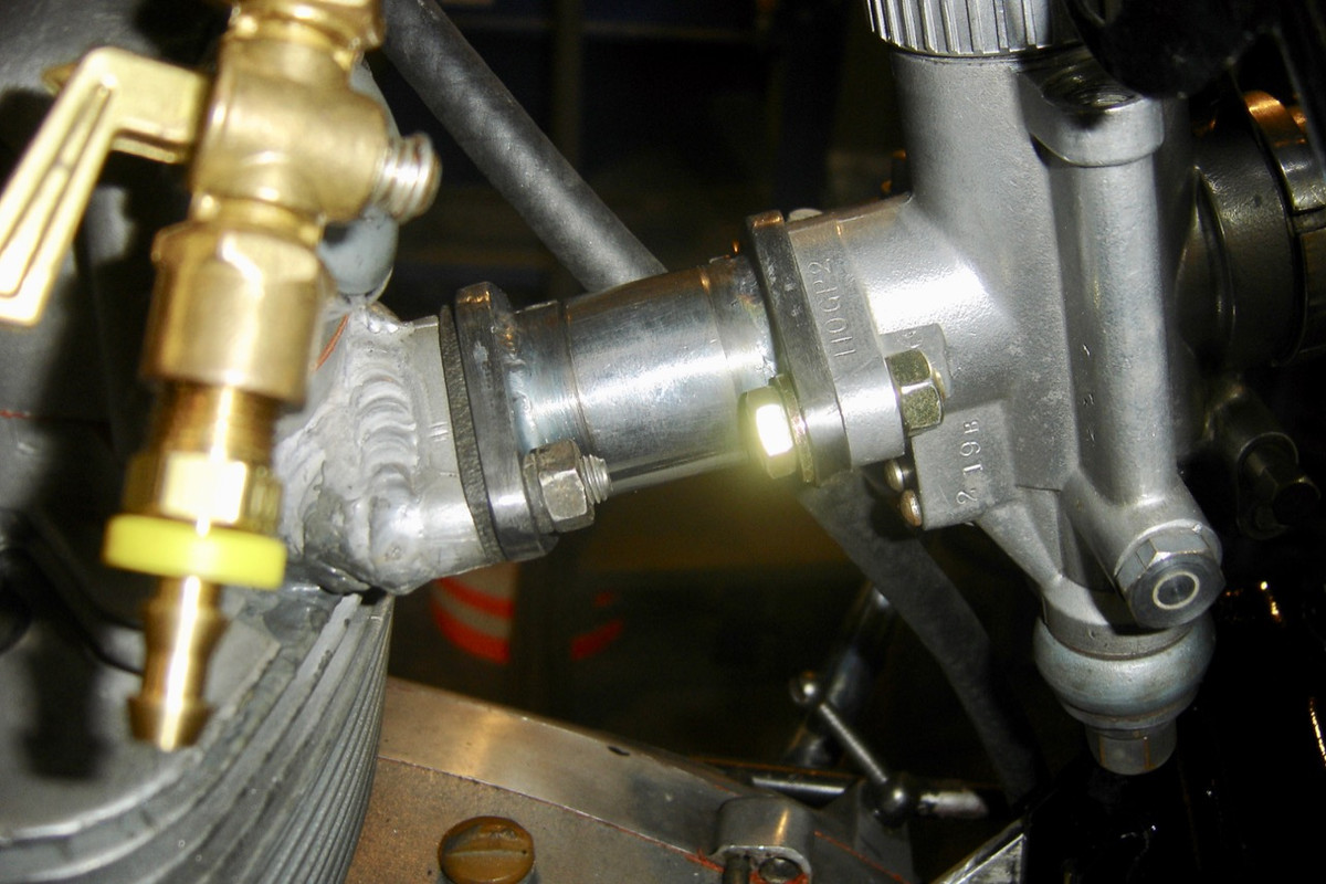 Amal GP carb on TR25