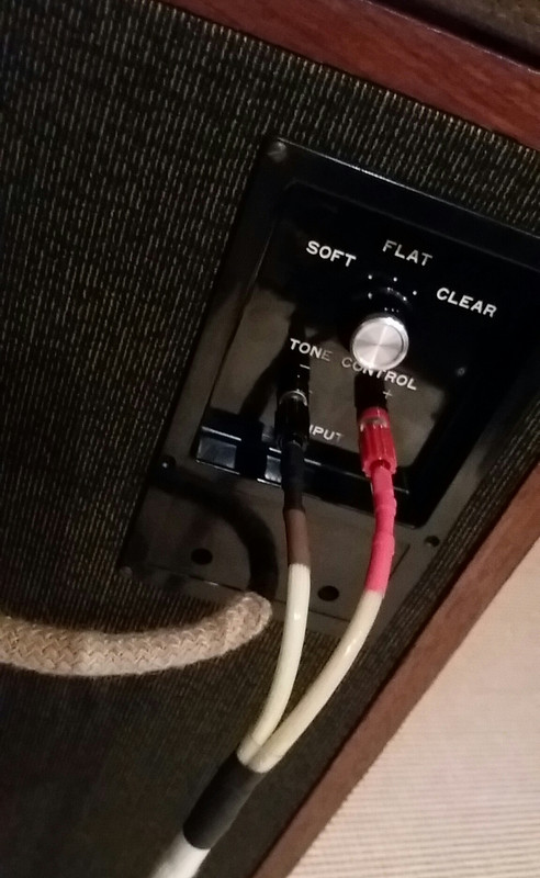 3C832533-777D-42C7-B091-40D2289B6081