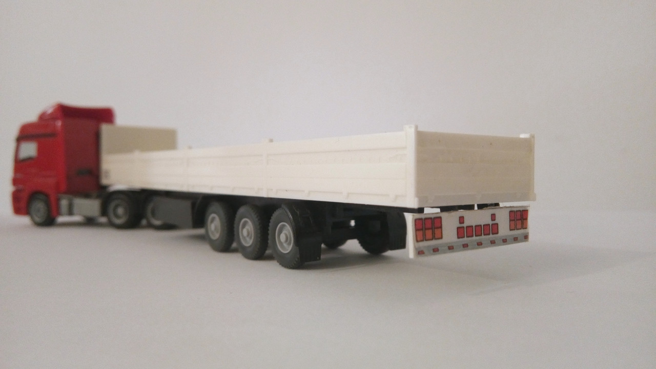 Mach (9371)