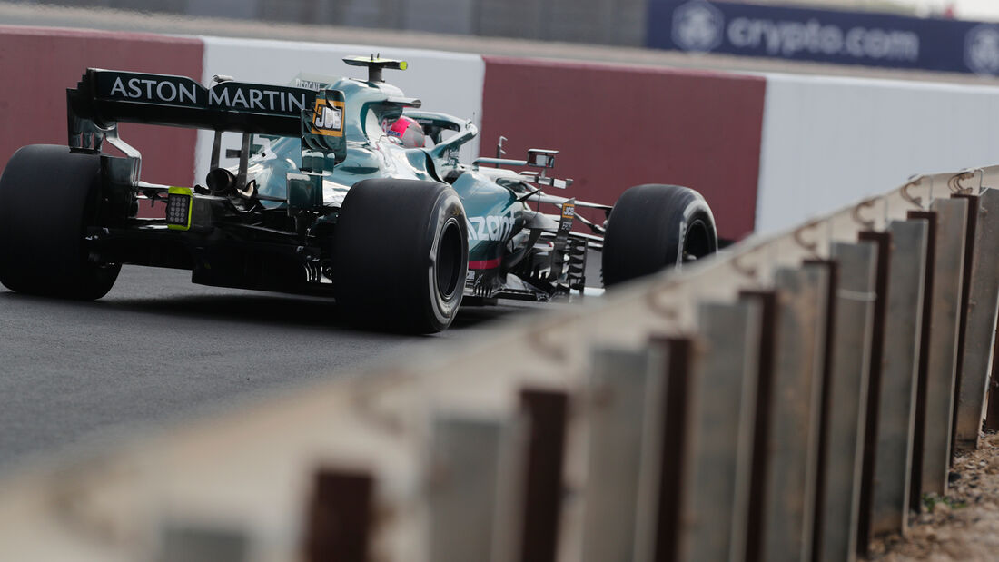 Sebastian-Vettel-Aston-Martin-GP-Katar-2021-Freitag-19-11-2021-169Gallery-ecc03e9-1852148