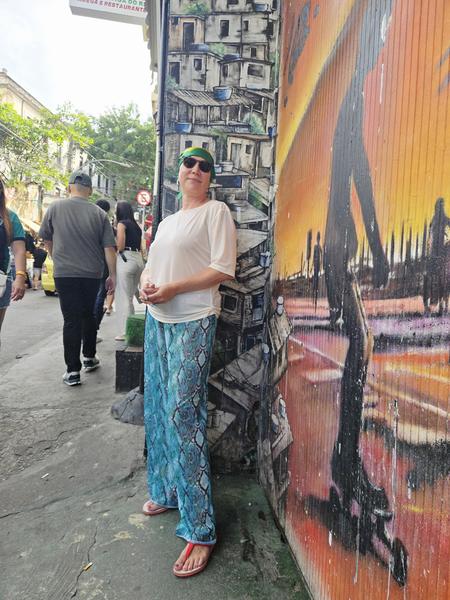 В джазе только девушки или аргентинско-бразильский калейдоскоп В джазе только девушки или аргентинско-бразильский калейдоскоп