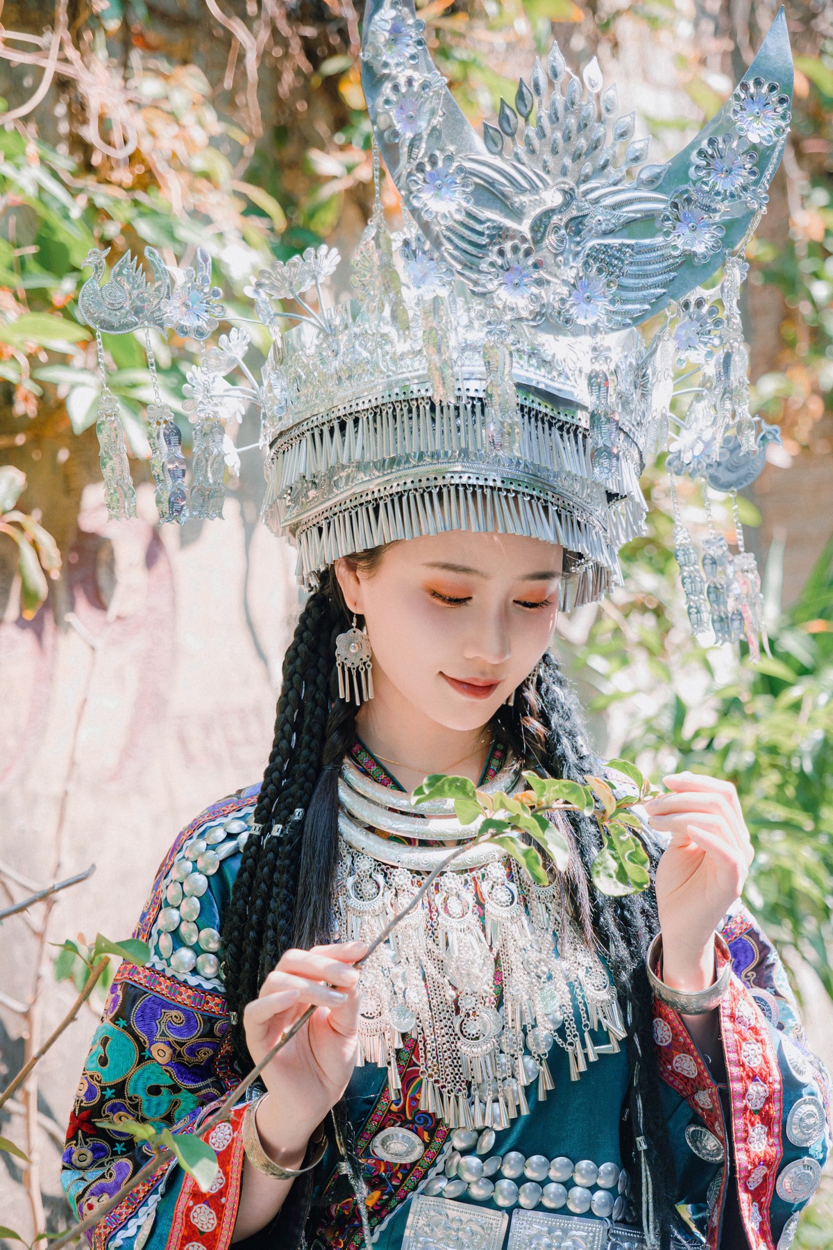 年年nnian 苗疆少女写真 民族风情Cosplay图集插图1