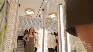 [Image: Voyeur54815112012.jpg]