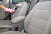 Top Upholstery cleaning