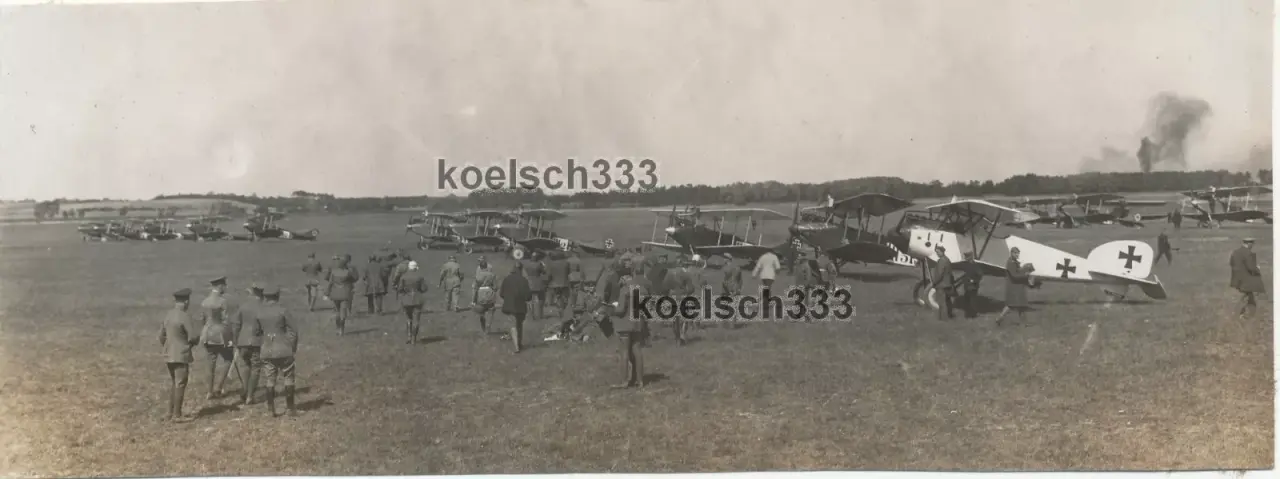 Foto Doppeldecker Flugzeug Staffel Jasta Frontflieger Frankfurt Oder 1918 (1)