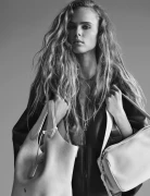 Olivia-Vinten-by-Buzz-White-ELLE-France-March-12-2026-4