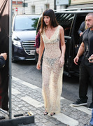 Dakota-Johnson-See-Through-To-Unda-Verity520