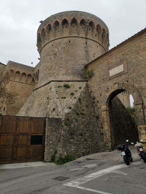 7E91D946-F336-45C3-A427-4A6FD91584E2