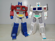 R-E-D-Ultra-Magnus-01