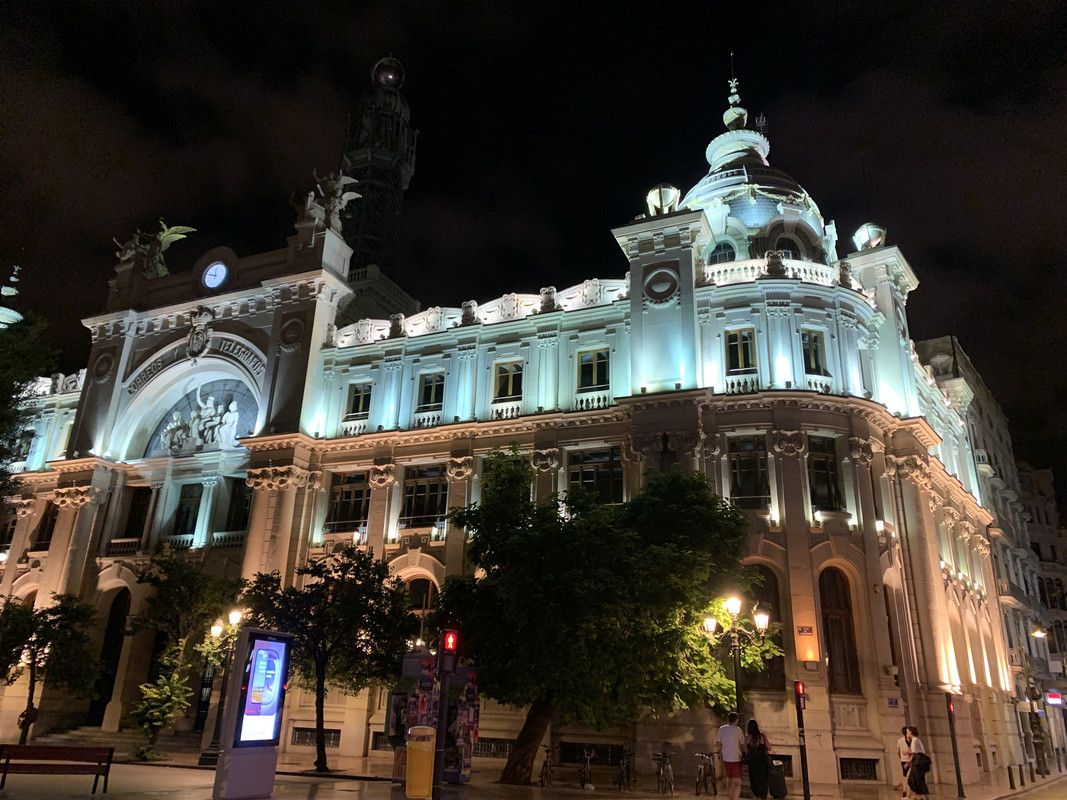 5F9CC860-FE68-4C90-ADF5-344B870BEEAC