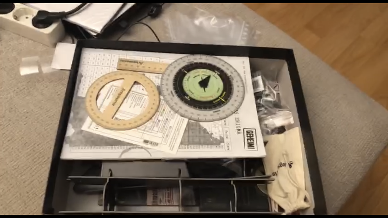 78C373B6-6FF9-4AE0-9F92-F470B9EB5DA5