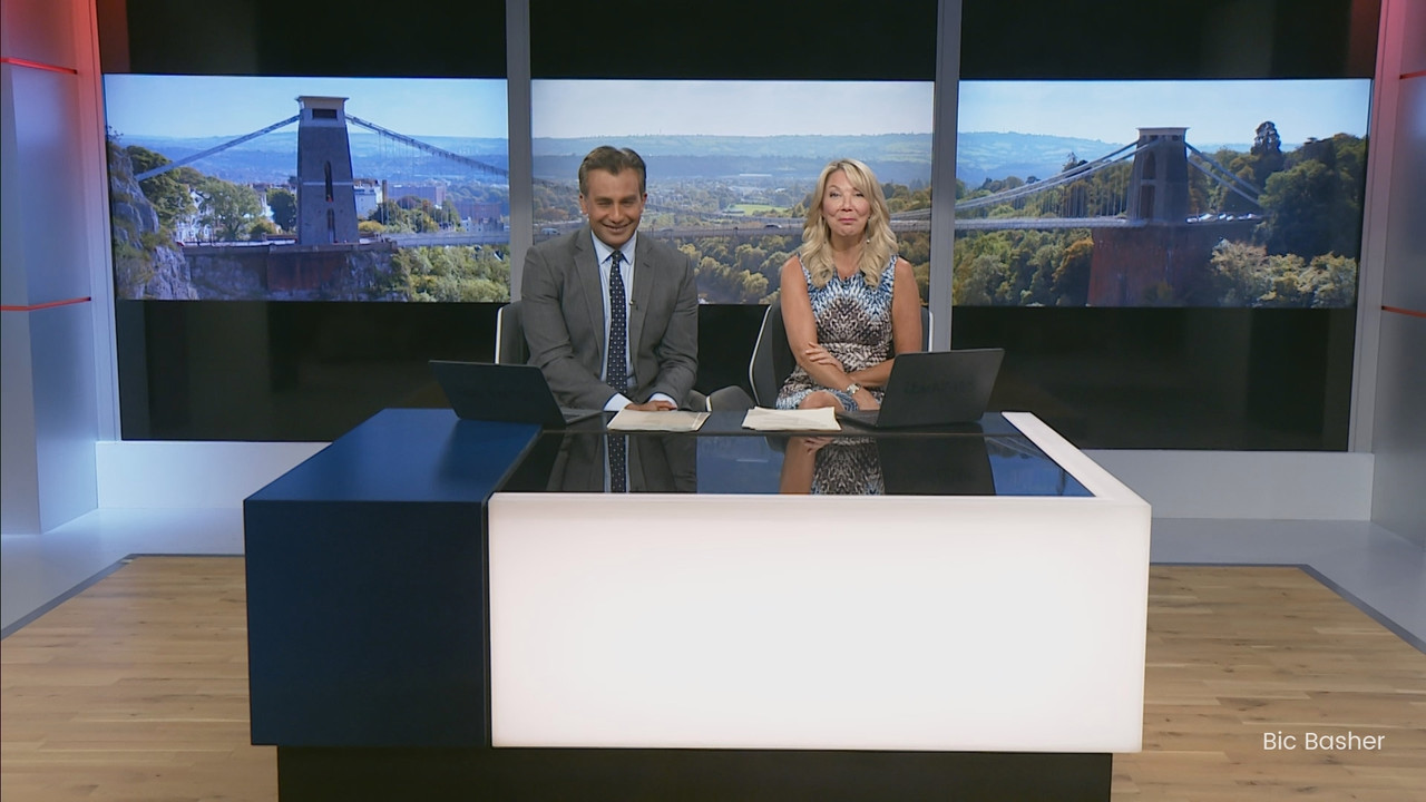 07.02 - 18.00.01 - ITV News West Country. Breaking news and current s....ts_snapshot_26.48.048