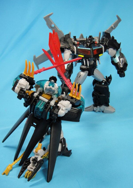 Go-Prime-VS-Nemesis-Prime_1387185716